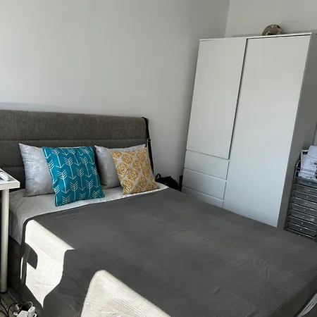 Appartement 3 Bedroom In Short Walk To Center